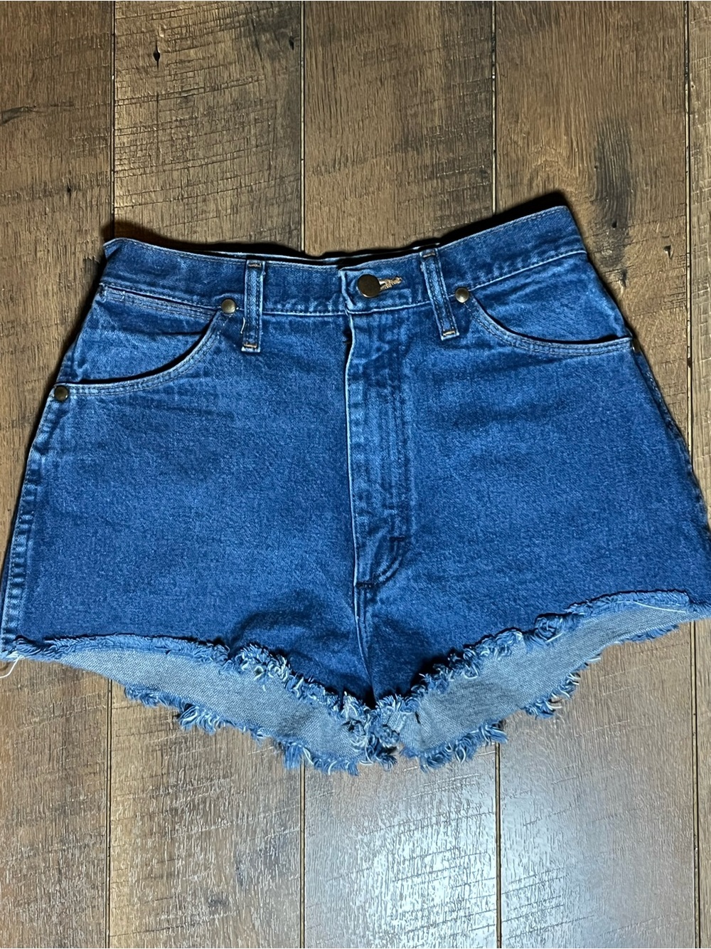 Reformation Denim Frayed Jean Shorts 
Size 26